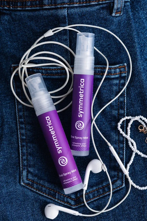 Oral spray, Symmetrica
