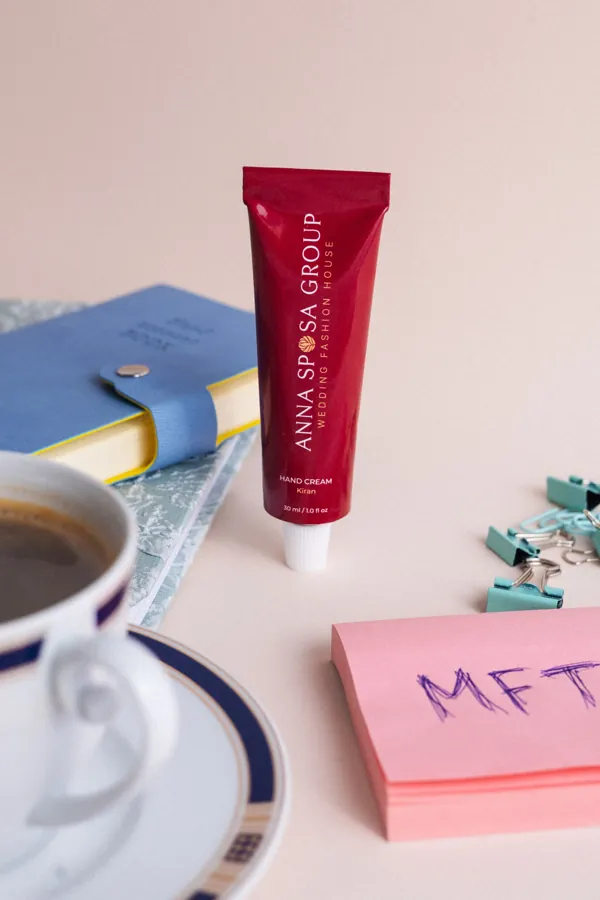 Hand cream in a branded tube, Anna Sposa Group